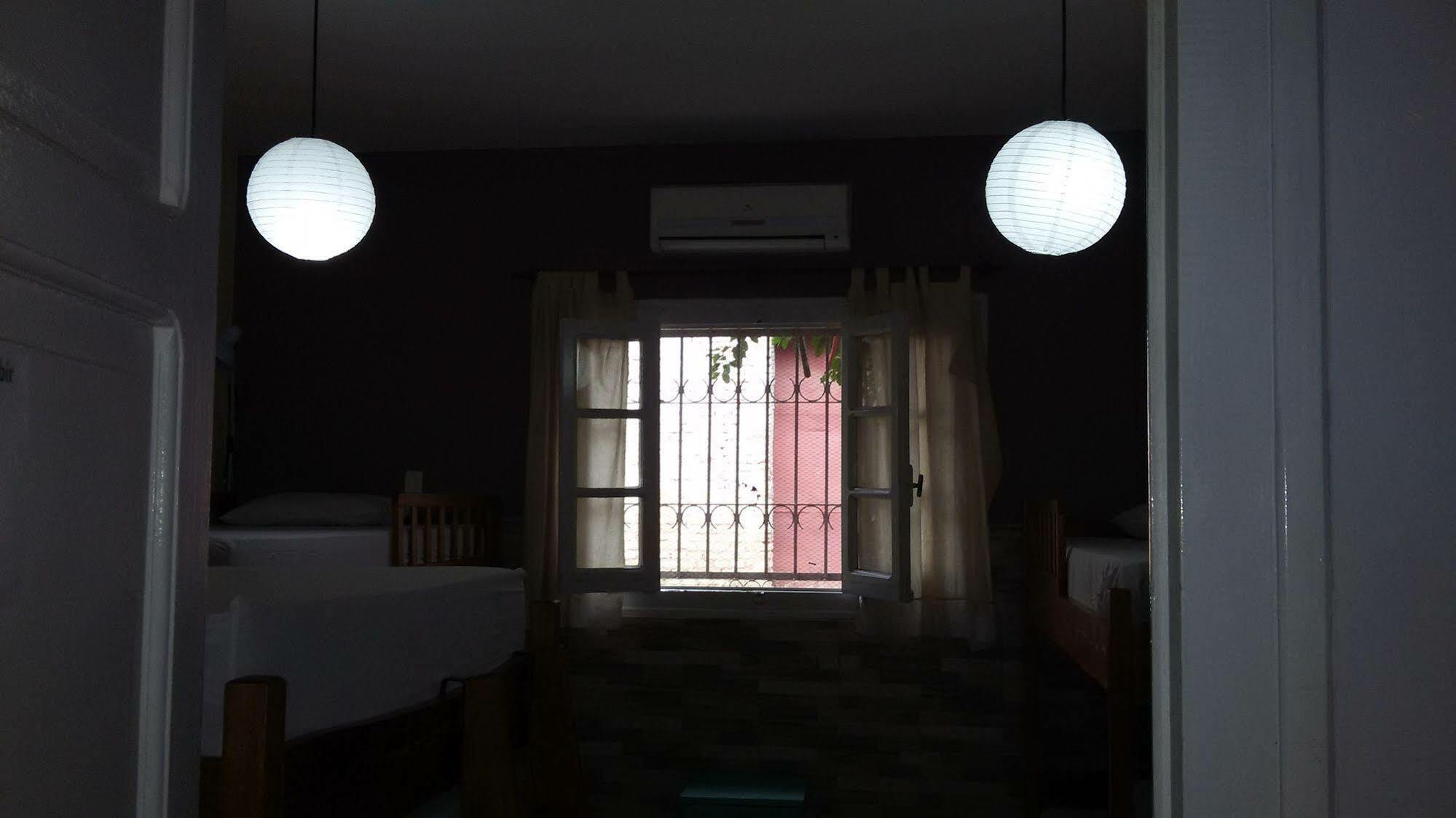Hamaca Paraguaya Hostel Asunción Esterno foto