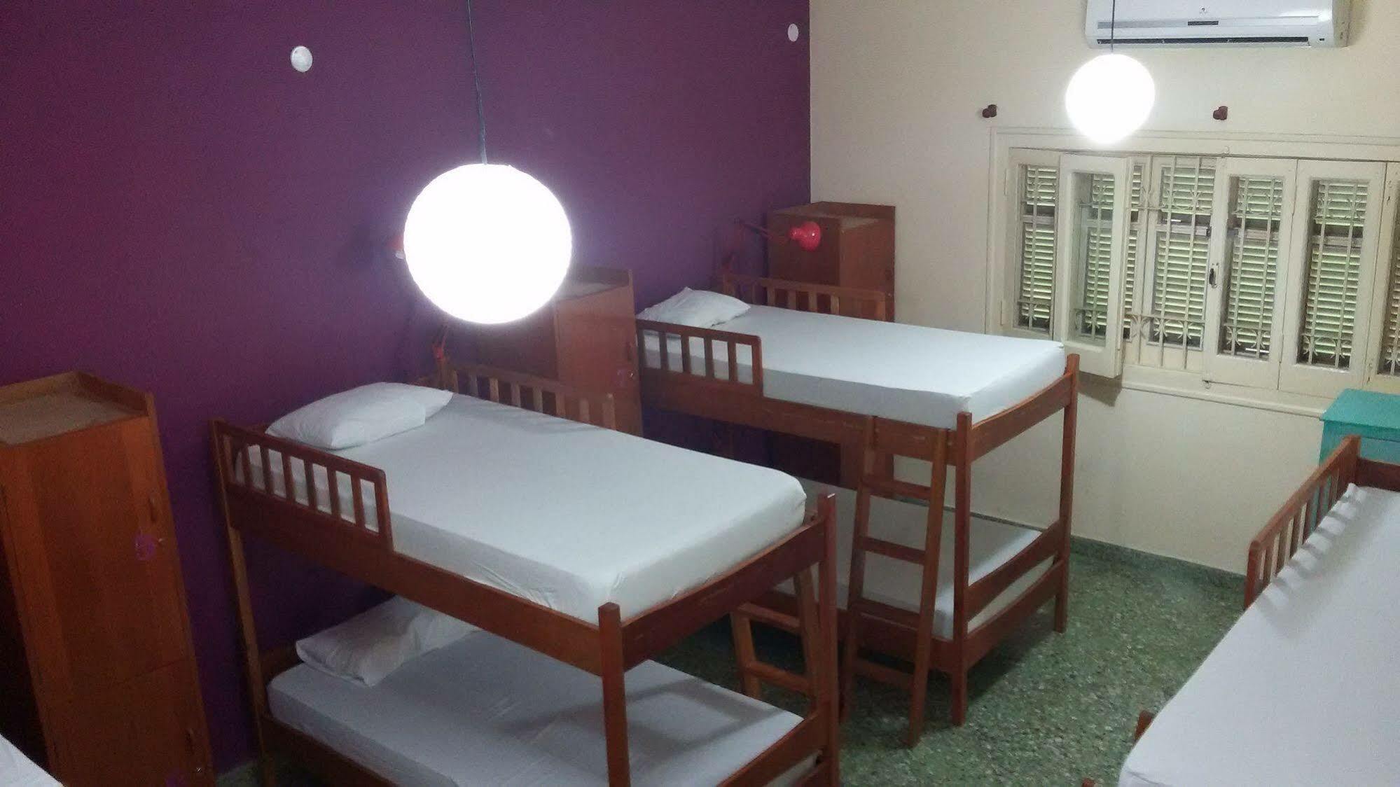 Hamaca Paraguaya Hostel Asunción Esterno foto