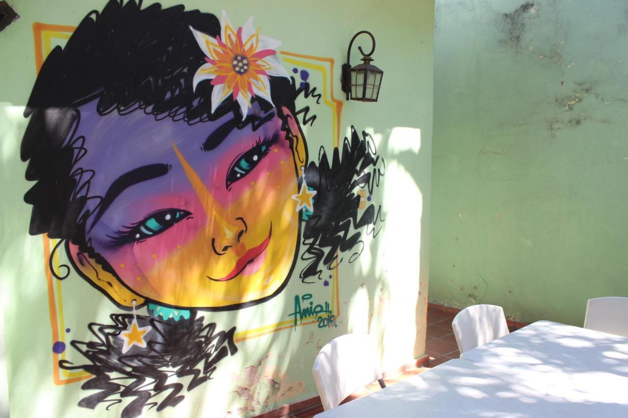 Hamaca Paraguaya Hostel Asunción Esterno foto